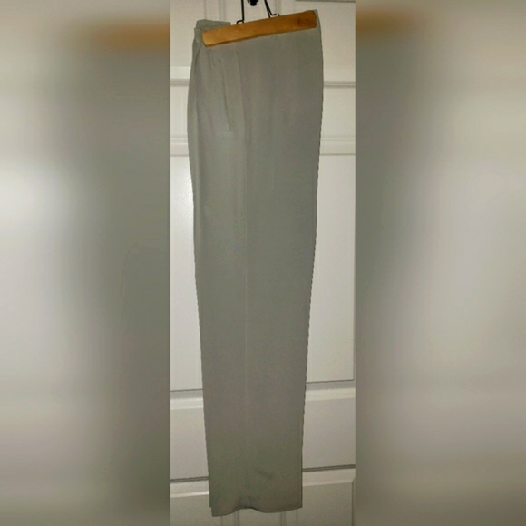 LIZ CLAIBORNE HIGH WASTED PLEATED LINED 100% SILK WOMEN'S PANTS - Picture 3 of 8